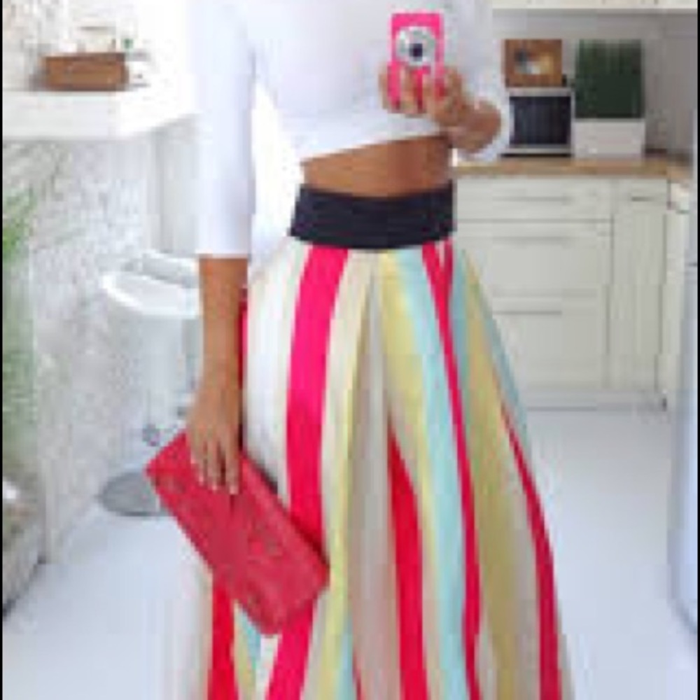 Gorgeous heavy but flowy silk skirt
